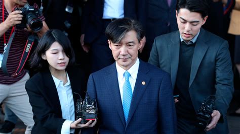 South Korean Politician Resigns After Weeks Of Protests The New York