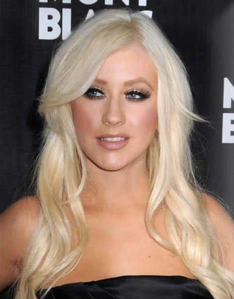 A Guide For Celebrity Hairstyle Trends 2013 Christina Aguilera Hair