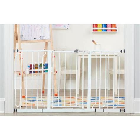Regalo 1158 Ds 56 In X 30 In White Metal Safety Gate In The Child