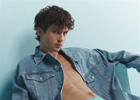 Troye Sivan S Hottest Thirst Traps Metro Weekly