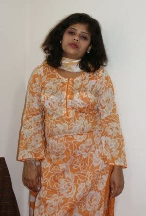 Sex Images Rupali Ek Hindustani Kuri In Traditional Indian Outfits