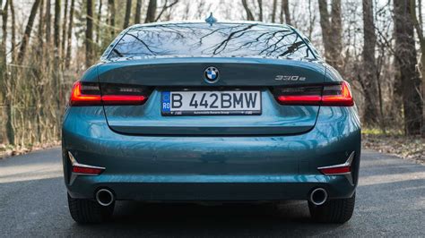 Tyre reviews will help you select the best performing tyre for your bmw 330. What Is The 2020 BMW 330e Like To Drive And Live With?