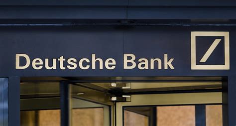 Die deutsche bank passt sich ihnen an und gestattet ihnen so unabhängig zu sein, wie sie es wünschen: Blamage houdt niet op voor Deutsche Bank - De Standaard