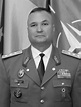 Gl. Nicolae-Ionel Ciucă: Armata a avut momente luminoase sau de penumbră