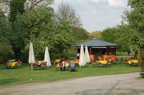 What hotels are near haus herbede? Der Biergarten des Hauses Herbede liegt nahe der Ruhr und ...