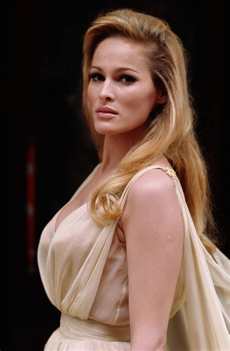 She Ursula Andress Swiss Born Actress Pinterest Ursula