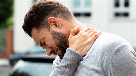 Top 5 Neck Pain Causes Wake Spine And Pain Specialists
