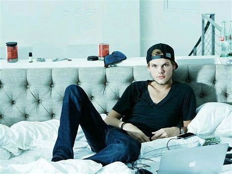 Pin By Jakes On Avicii With Images Avicii Tim Bergling Music Is Life