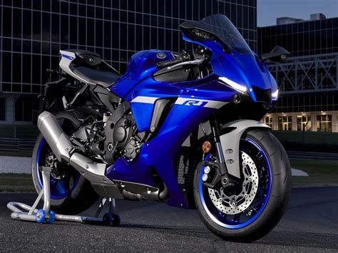 Le Nuove Supersport Yamaha YZF R1 E YZF R1M 2020 Il Sole 24 ORE