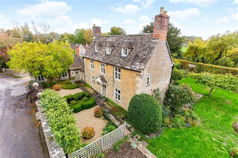 The Best Cotswolds Properties On The Market Cotswold House English
