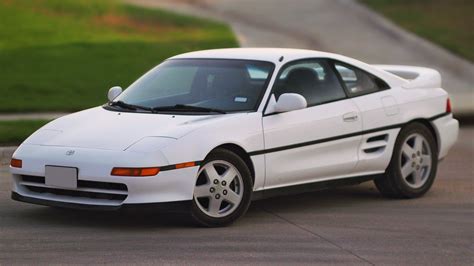 Toyotas 199099 Mr2 Sw20 Packs A Supercar Punch On A Camry Budget