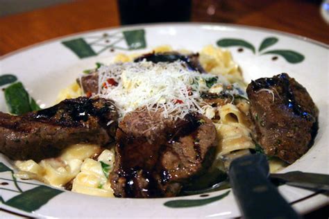 However, there are a few dishes i do enjoy having when i go there. Olive Garden's Steak Gorgonzola Alfredo. My favorite (With ...