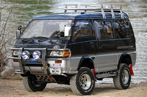 The Adorable Mitsubishi Delica Mini Is Here To Make Your Friday Better