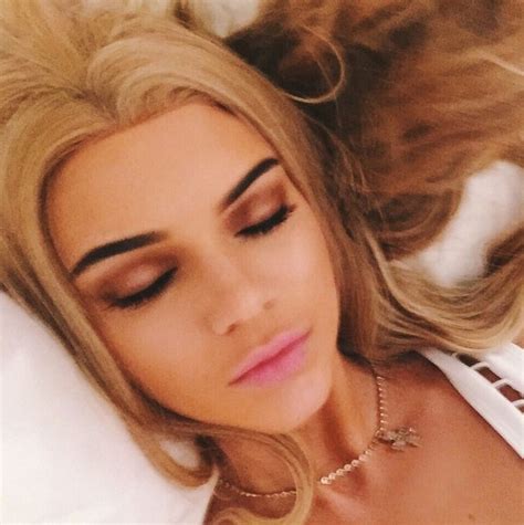 Kendall Jenner Goes Platinum Blonde Beauty News Reveal