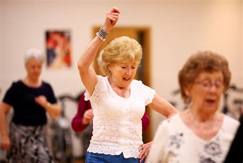 This 60 Year Old Womans Hip Hop Dance Routine To Uptown Funk Will