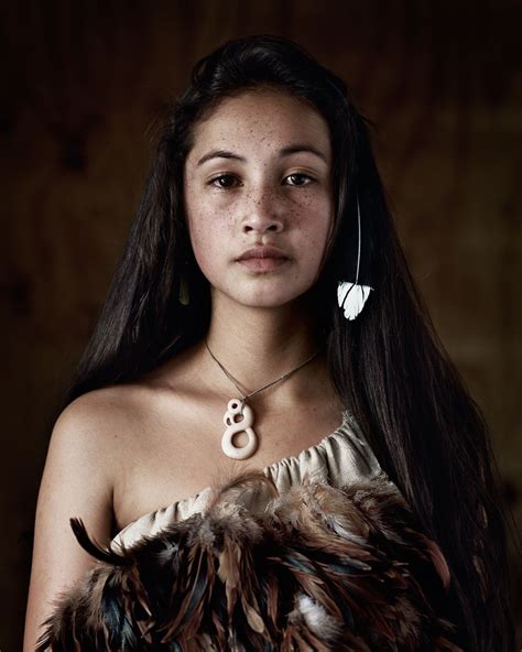 Pin By Clarisse Arabais On Traditional Style Tribes Of The World Jimmy Nelson Maori People