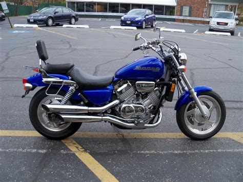 The engine technology and layout was a descendant of honda's racing v4 machines, such as the ns750 and nr750. Honda Vf 750 C Magna motorcycles for sale