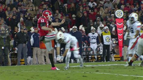 2q Uga Auburn Penalty Roughing The Kicker G King For A 1st Down