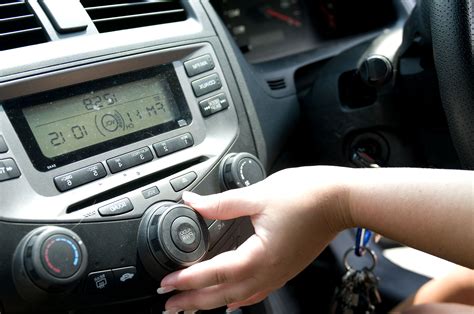Free Picture Adjusting Volume Car Radio Sitting Wheel Automobile