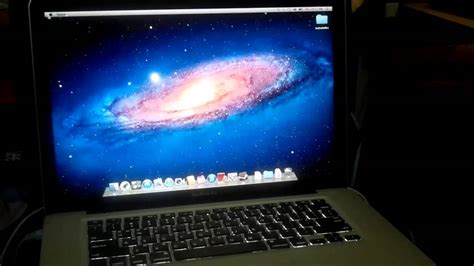 Macbook Pro Bootup with Apple SSD    