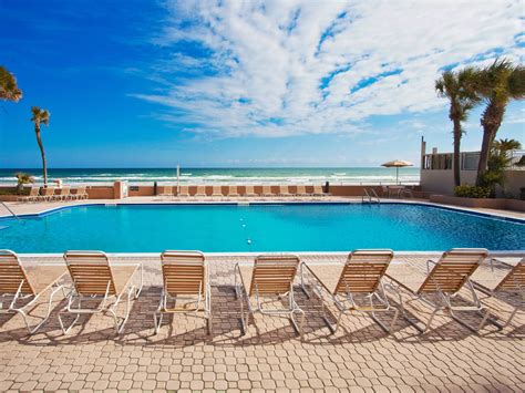 Daytona Beach Hotels Holiday Inn Hotel And Suites Daytona Beach On The