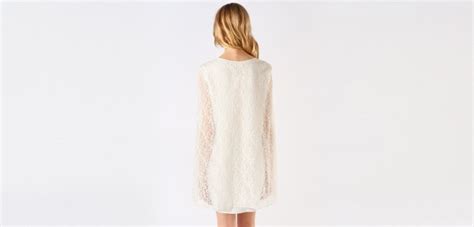 Maje leather jacket sold out, but see below for alternatives. Pour choisir une robe: Robe dentelle blanche maje