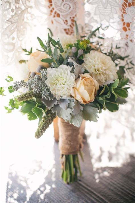 How To Create A Rustic Bridal Bouquet