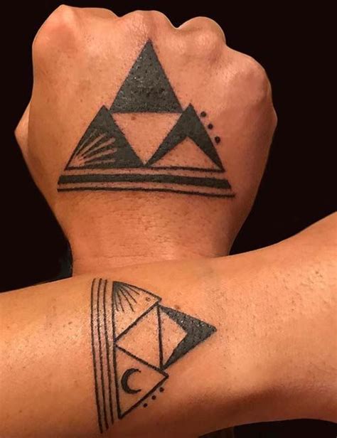 25 Meaningful Hawaiian Tattoo Designs To Try In 2019 Hawaiian Tattoo