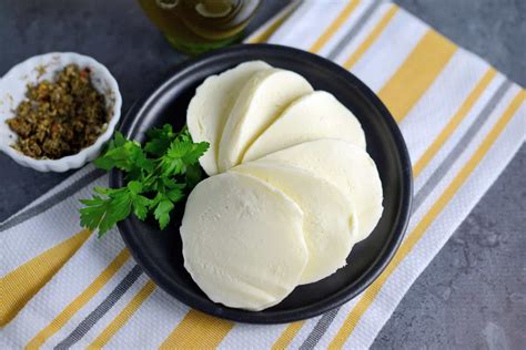 Homemade Mozzarella Cheese Its Just That Easy