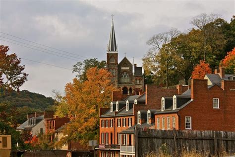 15 Best Small Towns To Visit In West Virginia The Crazy Tourist
