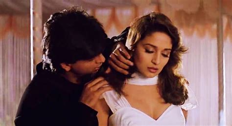 The soundtrack of dil to pagal hai includes 10 songs. Listen remix song of Dil Toh Pagal hai movie getting viral ...