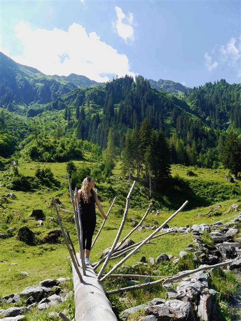 Zentralalpen or zentrale ostalpen), also referred to as austrian central alps (german: 9 Reasons to visit The Austrian Alps in Summer | The Travelista