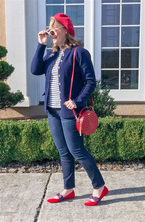 Red Loves Navy A Classic Color Combo Perfect For Everyday Chic Try