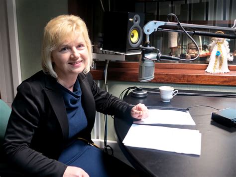 To jest rewolucja, jeśli chodzi o funkcjonowanie spółdzielni. Lidia Staroń: masz lokal jesteś członkiem spółdzielni ...