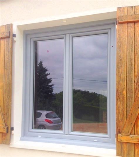 A supposer que tu parviennes à en trouver, ça ne tiendrait pas dans le temps (seul le gris clair tient) par contre, en plaxé ou en. (Réalisations) Nos fenêtres PVC, BOIS et ALU Nemours Seine ...