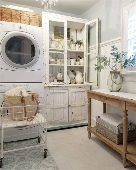 30 Unbelievably Inspiring Farmhouse Style Laundry Room
