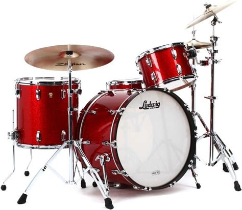 Ludwig Classic Maple Red Sparkle 201412 Drum Set Kit Plus Gig Bags