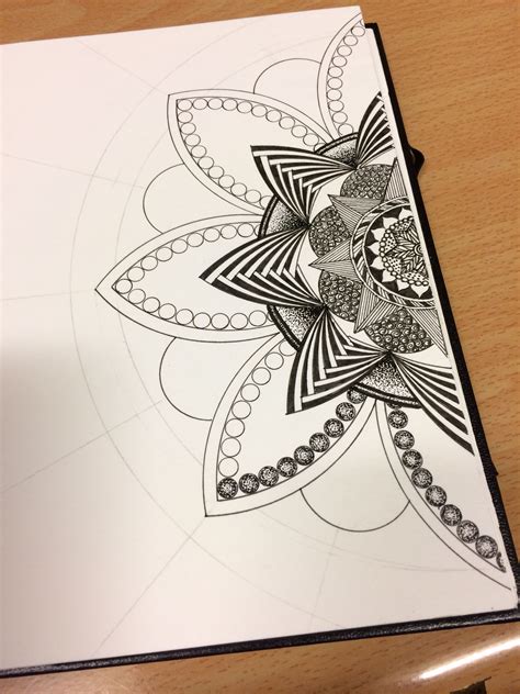 Pin By Celeste Starne On Drawings To Inspire Me Mandala Art Mandala