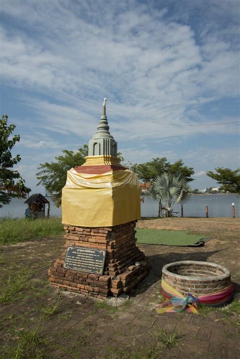 Thailand Phayao Lake Wat Tiloke Aram Island Editorial Stock Photo