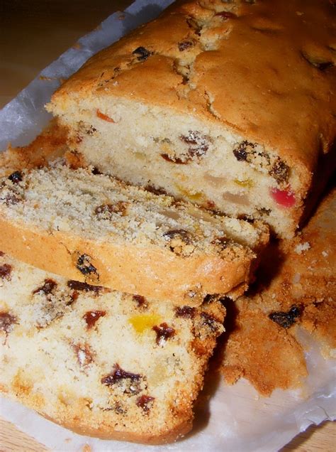 Classic buttery coffee cake holds it all together. 36 best gumdrop bread images on Pinterest | Christmas ...