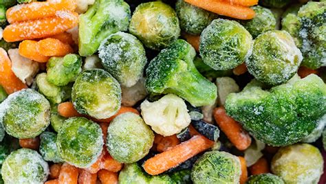 7 Tips For Freezing Garden Vegetables So You Can Enjoy Them All Year
