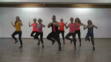 Cumbia Caliente Zumba Fitness Zin Youtube