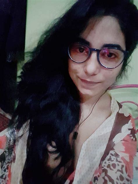 beautiful desi horny teen girl nude selfie pics sexy indian photos fap desi