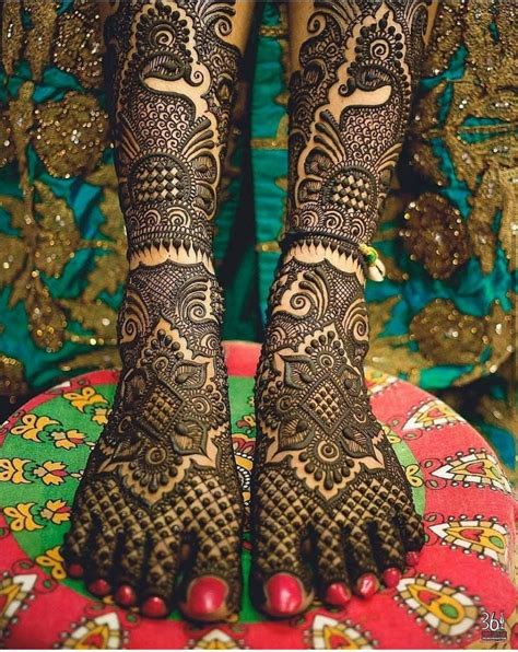 Pin By Zehra Rizvi On Henna Legs Mehndi Design Wedding Mehndi