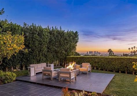 Spectacular Trousdale 19500000 Estates A Modern Oasis In Beverly
