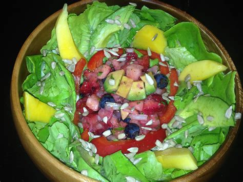 Summer Bibb Lettuce Salad With Avocado Mango Red Bell Pepper And