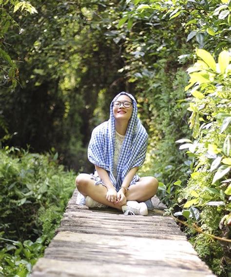 Đồng tháp được xem là nơi có hệ sinh thái đặc sắc và đa dạng nhất của vùng đồng tháp mười với những cánh đồng cò bay thẳng cánh, những vùng đất ngập nước với hệ thống rừng tràm bạt ngàn, mênh mông. Khu du lịch sinh thái Xẻo Quýt Đồng Tháp có gì vui mà được ...