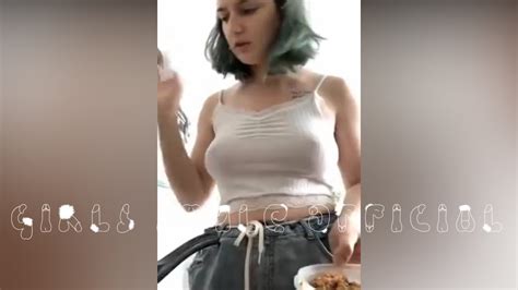 Her Nipples Popped Up Part Live Broadcast Of Sexy Girl YouTube