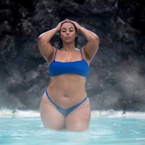plus size sports illustrated model tabria majors the curvy list