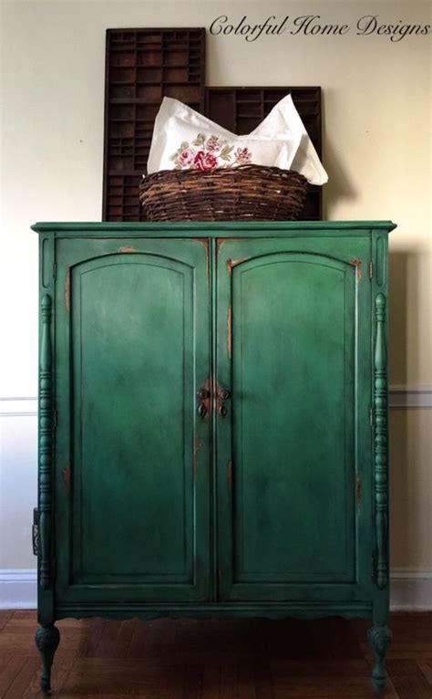 Creating An Ombre Effect Stylish Patina Painted Armoire Diy
